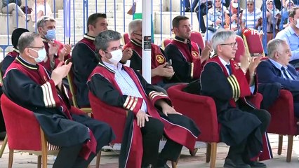 274 tıp öğrencisinin mezuniyet heyecanı