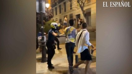 La Policía Municipal de Madrid desaloja una plaza