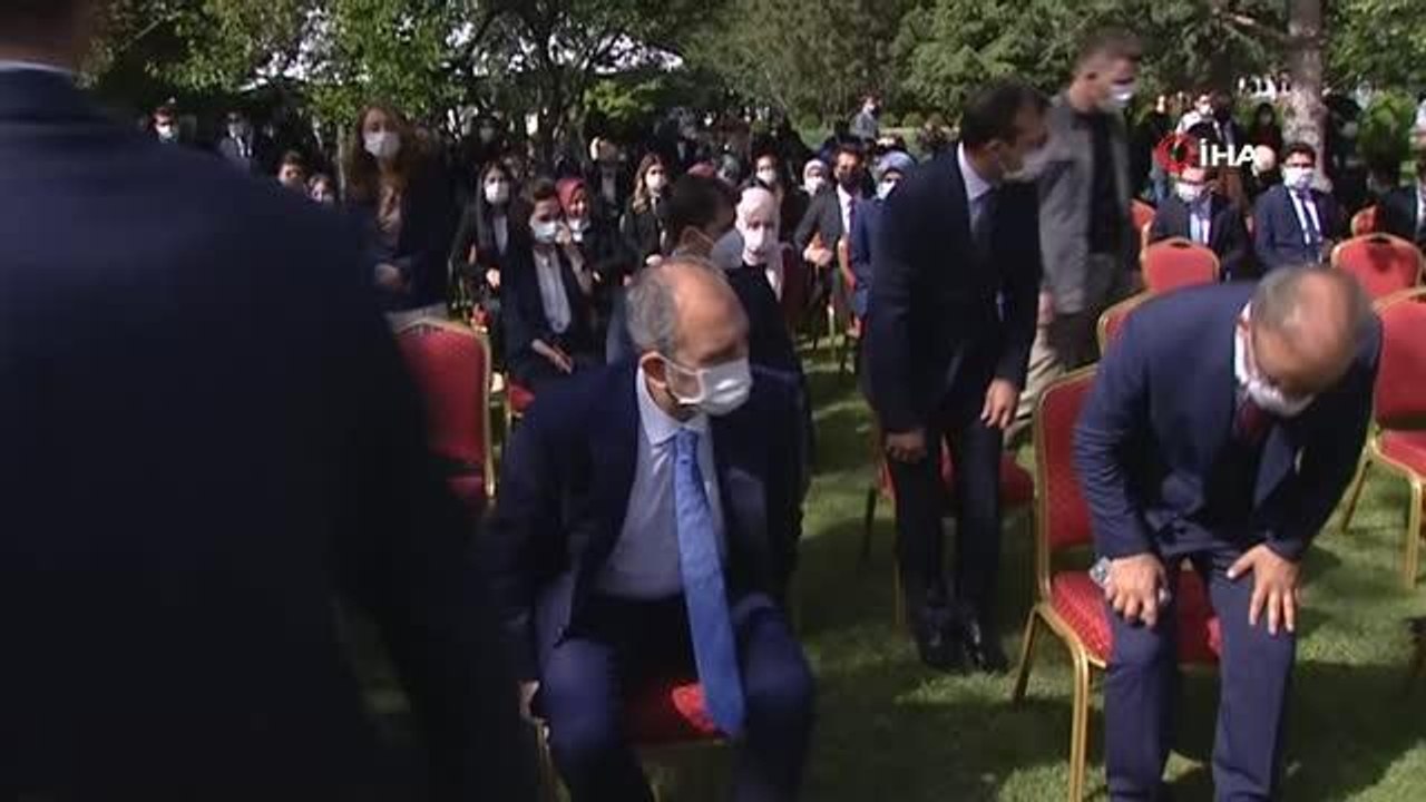 Adalet Bakanı Gül: "Adil olmak, adil kalmak ve adil görünmek asıl vazifedir"