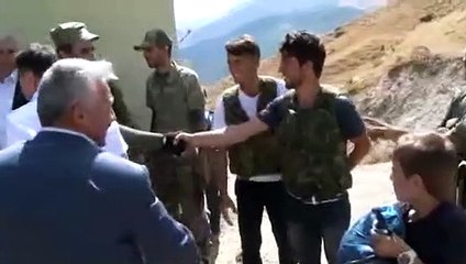 "Askere gelecek kurşun bize gelsin"