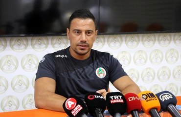 Çağdaş Atan: "Bu sezon iddialı takım olacağız"