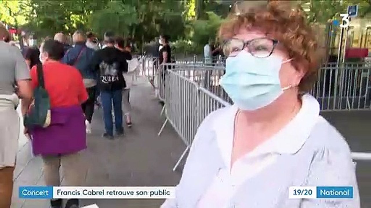 Chanson française : Francis Cabrel retrouve son public sur scène