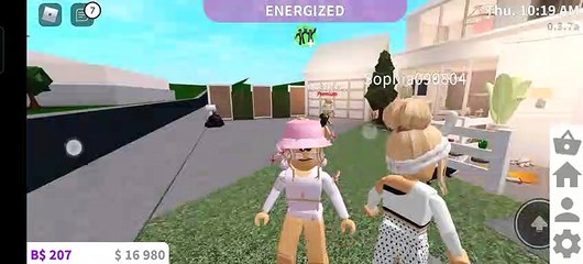 Carrying Friends in Roblox Bloxburg