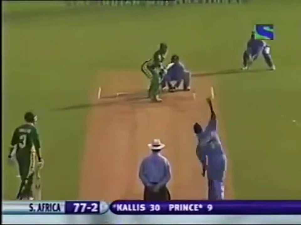 10 Times c Yuvraj and b Harbhajan combination got a wicket Top 10 Wickets