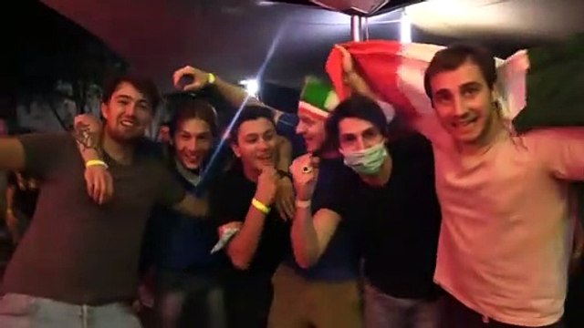 Euro2020, Milano: al fischio finale esplode la gioia dei tifosi azzurri