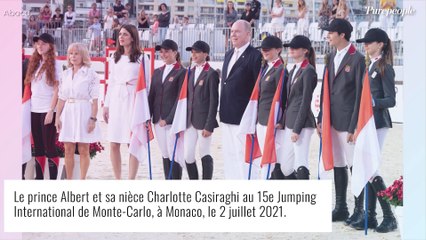 Charlotte Casiraghi lumineuse : retour remarqué à Monaco avec le prince Albert