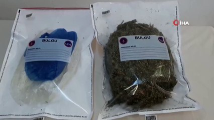 Elazığ’da araca zulalanmış vaziyette 1 buçuk kilo esrar ele geçirildi