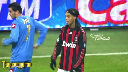 God Skill when Ronaldinho Plays in AC MILAN