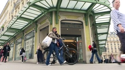 Enquête ouverte contre des groupes textile soupçonnés de profiter du travail forcé des Ouïghours