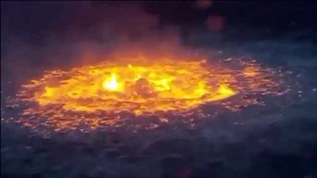 Un pipeline dans le Golfe du Mexique prend feu et enflamme l'ocean