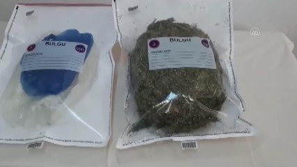 1 kilo 500 gram esrar ele geçirildi, 2 kişi yakalandı