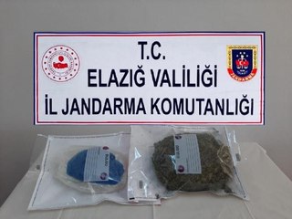 ELAZIĞ'DA 1,5 KİLO ESRAR ELE GEÇİRİLDİ 2 GÖZALTI
