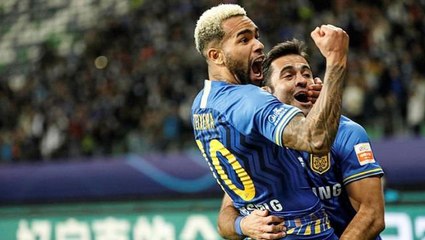 Alex Teixeira'nın ailesiyle poz veren Josef de Souza transferin fitilini yaktı: Türkiye'de görüşürüz