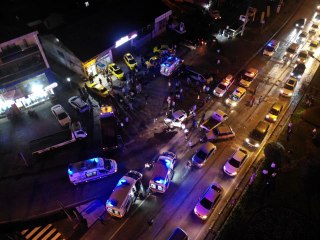 Son dakika... Düzce'de zincirleme trafik kazası: 6'sı çocuk 15 yaralı