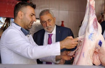 TESK Başkanı Palandöken: "Kör veya kalitesiz bıçağın hem hayvana eziyet hem de cebimize israf olduğu unutulmamalı"