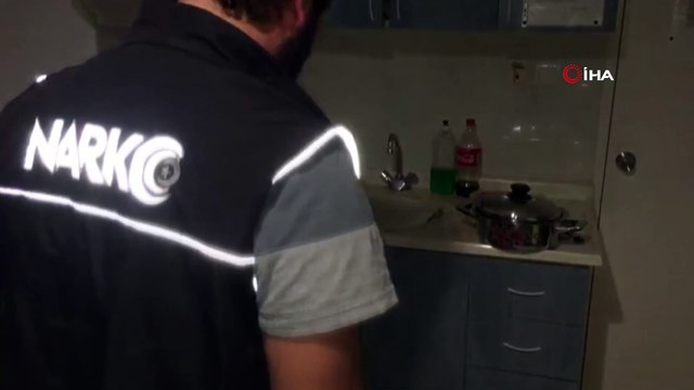 Narkotik ekipleri zehir tacirlerine göz açtırmıyor