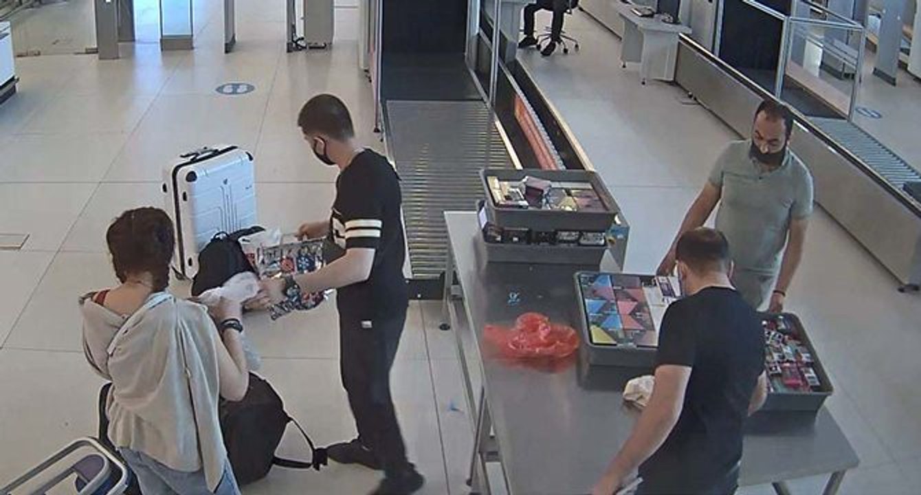 İki yolcunun valizinden çıktı, piyasa değeri 120 bin lira