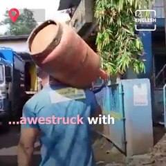 Cylinder Delivery Man From Ambernath Leaves Netizens Awestruck!