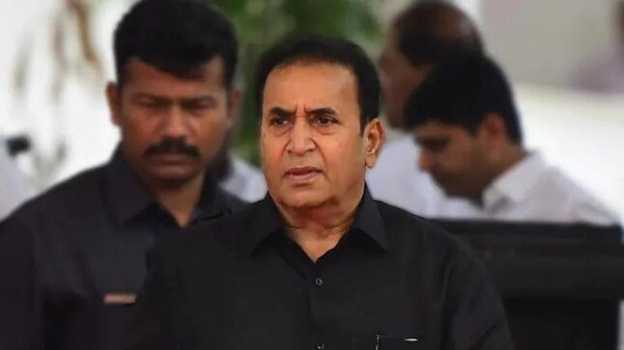 Watch: Maharashtra extortion racket update