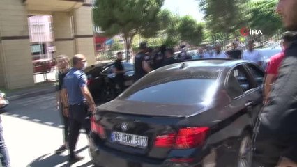 Düğün konvoyundan rastgele ateş edip, polisleri peşine taktı
