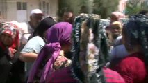 Şehit polisin annesinin ağıdı polisleri ağlattı
