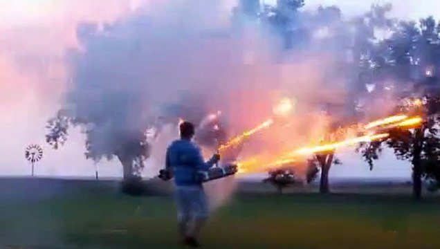 Havai fişek atan makineli tüfek