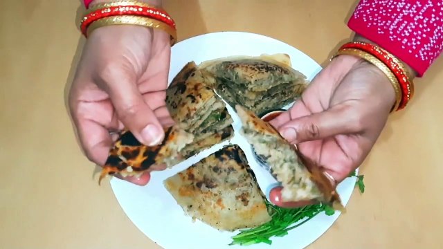 बिना आटा गूॅदे बनाए आलू का पराठा| Aloo Paratha With Liquid Dough|Aloo Paratha New Recipe