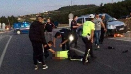 Kaza yerinde ölçüm yapan polis, hafif ticari aracın çarpması sonucu şehit oldu