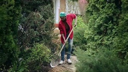 What do grounds maintenance workers do