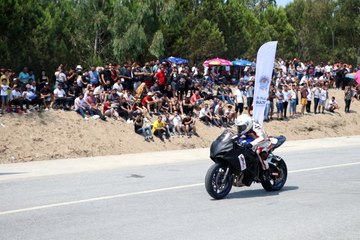 Motodrag yarışları nefes kesti