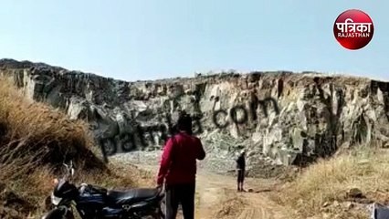 वीडियो में देखें, कैसे धमाकों से दहल रहा राजस्थान का ये गांव