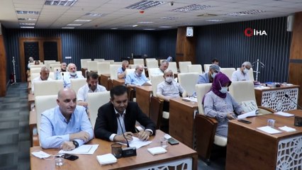 Tekkeköy meclisinde tatil yok