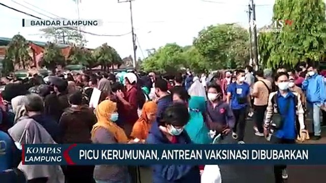 Picu Kerumunan, Antrean Vaksinasi Dibubarkan