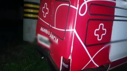 Acidente envolvendo Kawasaki Ninja e ambulância de cooperativa é registrado na região do Jardim Melissa