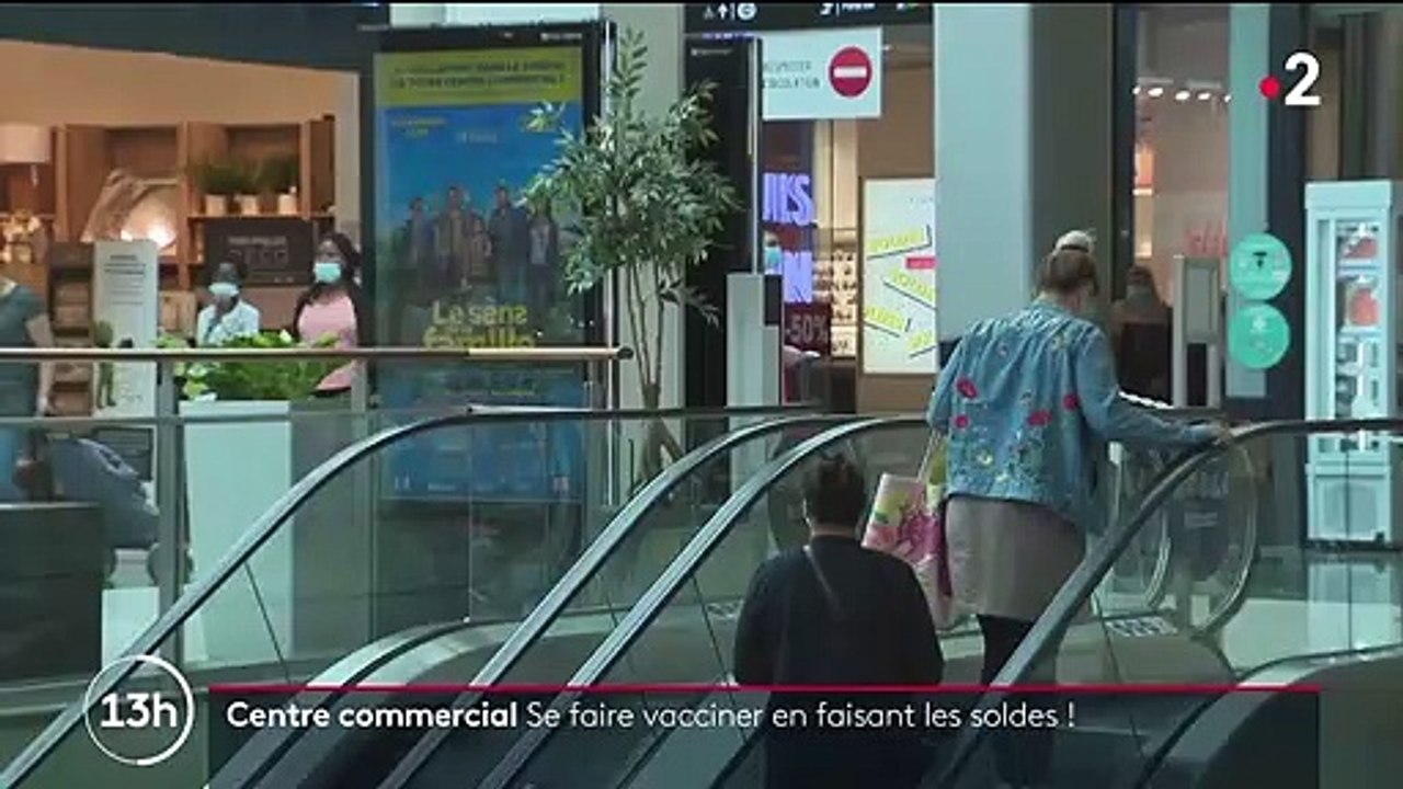 Covid-19 : un centre de vaccination en plein centre commercial