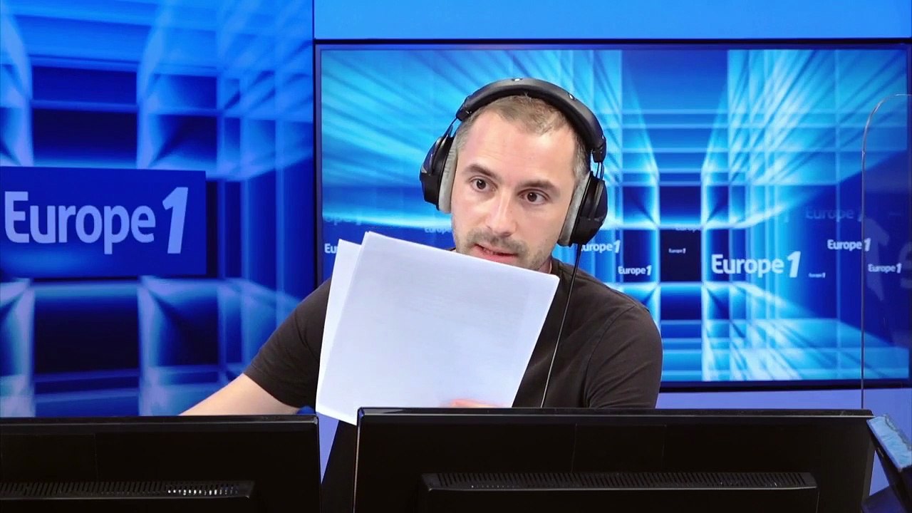 EXTRAIT - Amazon : Jeff Bezos cède la direction...