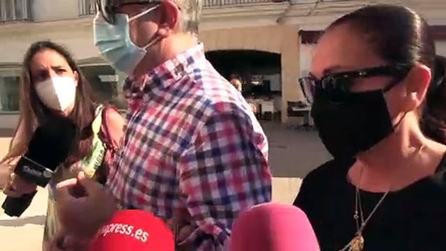 Kike Rivera huye derrapando de las preguntas relacionadas con su madre