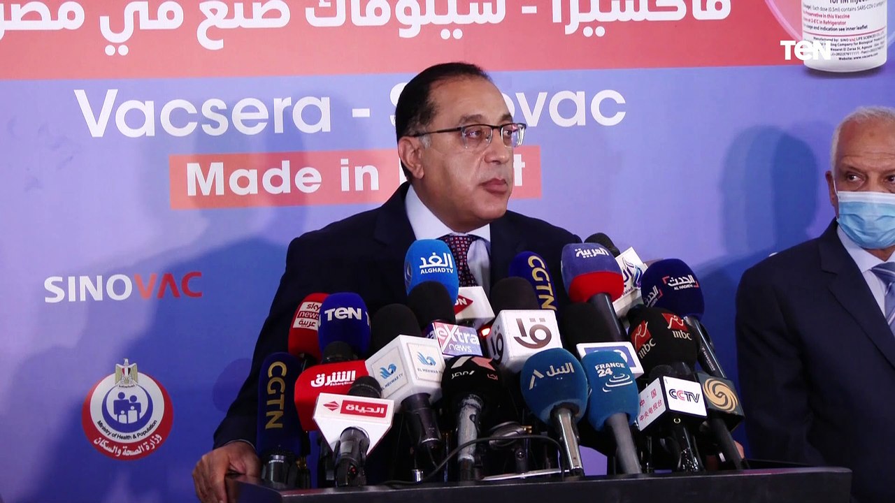 رئيس الوزراء: هناك توجيهات من الرئيس بتأمين أكبر حجم من اللقاحات للمواطنين وحتمية التصنيع المحلي