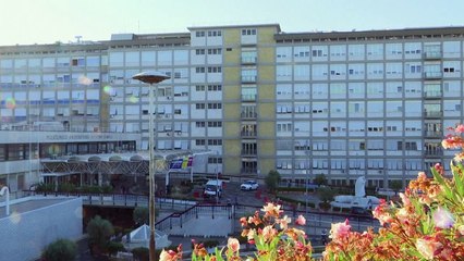Papst Franziskus im Krankenhaus: Darm-OP gut überstanden