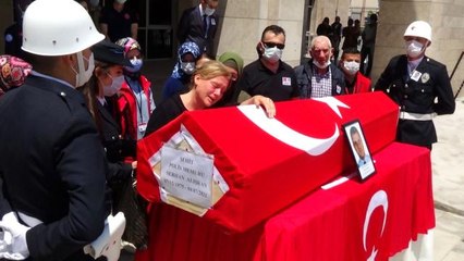 Son dakika haberi | Trafik kazasında şehit olan polis memuru için tören düzenlendi