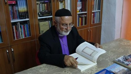 Hazreti Muhammed'in Süryanilere verdiği ahitnameler ve Osmanlı Devleti'nin Süryanilerle ilgili belgeleri kitaplaştırıldı