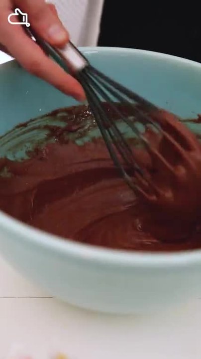 Gâteau au chocolat express vertical