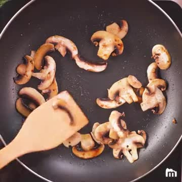 Des tartines très gourmandes au Magret à préparer pour le dîner ou l'apéritif, on adore  Qui va tester La recette par ici  https://bit.ly/2ZlmEqw