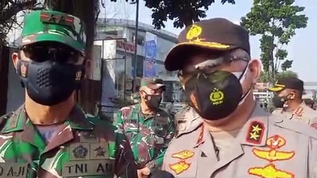 [TOP3NEWS] Kemacetan Penyekatan PPKM Darurat, P...