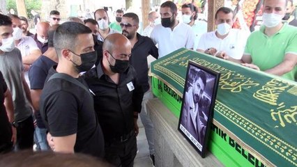 DENİZDE BOĞULAN TÜRSAB KUZEYDOĞU ANADOLU BTK BAŞKANI, ERZURUM'DA DEFNEDİLDİ