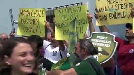 3. havalimanını protesto eden gruba vatandaş tepkisi