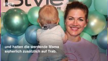 Nina Bott: Sie zeigt stolz ihren Babybauch