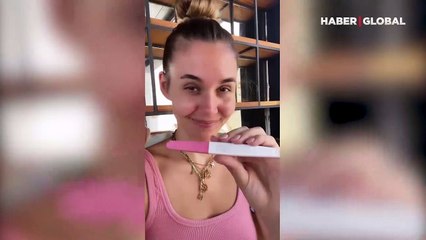 Berfu Yenerler'den Eşi Eser Yenerler'e üçüncü çocuk şakası