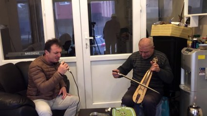 Onay Şahin & Yahya Birinci Bir Kız Var Nişan Eden