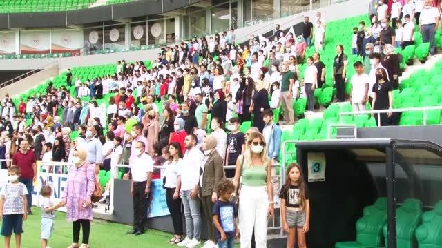 Telafide Ben de Varım etkinliği Sakarya'da renkli görüntülere sahne oldu